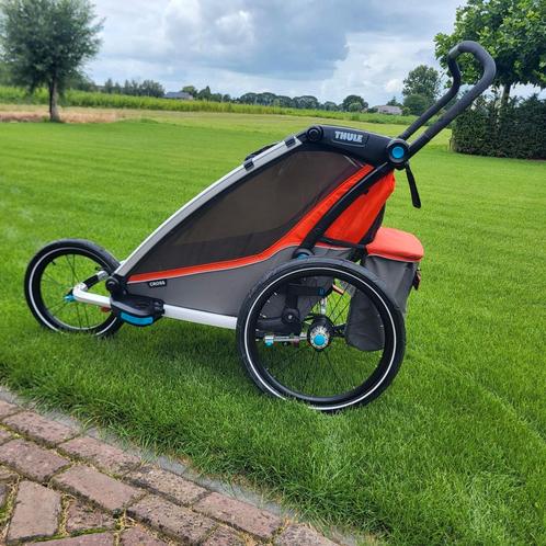 Thule chariot cross, Fietsen en Brommers, Fietsaccessoires | Aanhangers en Karren, Zo goed als nieuw, Kinderkar, Ophalen