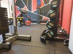 50 nieuwe 100x100x2 rubber sportvloer tegels gym fitness enz, Nieuw, Ophalen of Verzenden, Rug