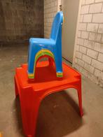 Kindertafel met 4 stoeltjes, Kinderen en Baby's, Speelgoed | Buiten | Speeltoestellen, Zo goed als nieuw, Ophalen