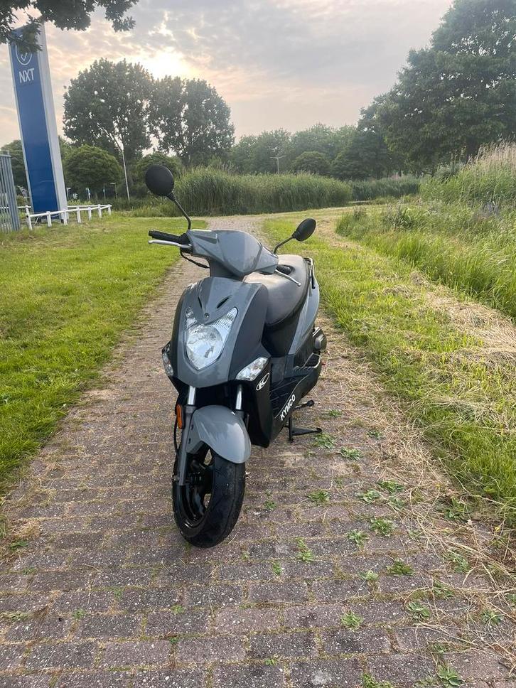Kymco Nardo Grey, Fietsen en Brommers, Scooters | Kymco, Zo goed als nieuw, Benzine, Ophalen of Verzenden