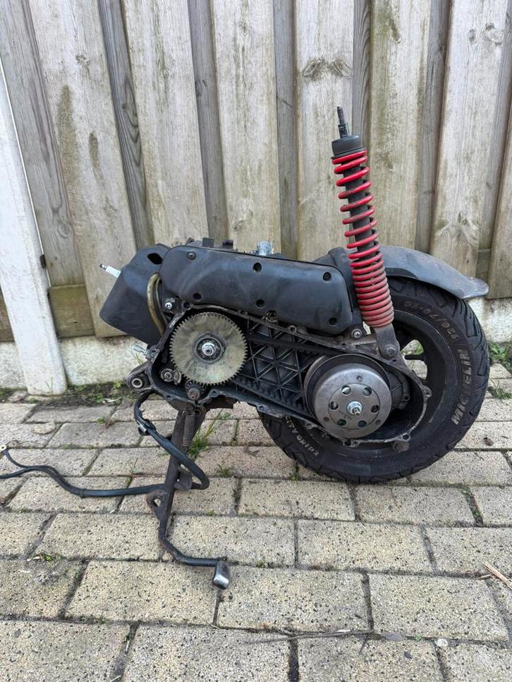 Piaggio 70 cc blok., Fietsen en Brommers, Brommeronderdelen | Scooters, Zo goed als nieuw, Piaggio, Blok, Ophalen of Verzenden