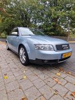 Audi A4 1.8 T 120KW AUT 2004 Blauw (200PK), Auto's, 74 €/maand, Zwart, 4 cilinders, Blauw