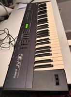Roland JV-30 Synthesizer - jaren 90 klassieker, Muziek en Instrumenten, Synthesizers, Ophalen, Roland, Met midi-aansluiting, 61 toetsen