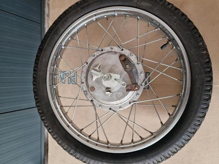 Kreidler Achterwiel 160 mm Leleu, compleet. Silverseal! Mooi, Fietsen en Brommers, Brommeronderdelen | Kreidler, Gebruikt, Overige typen
