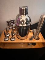 Cocktail shaker, Ophalen of Verzenden, Zo goed als nieuw, Rond, Hout