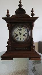 Echte antieke oude Junghans tafelklok op batterij, Antiek en Kunst, Antiek | Klokken, Ophalen of Verzenden