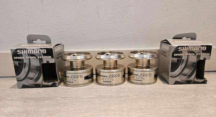 3 Shimano 3500B Spoelen, Watersport en Boten, Hengelsport | Karpervissen, Zo goed als nieuw, Molen, Ophalen of Verzenden