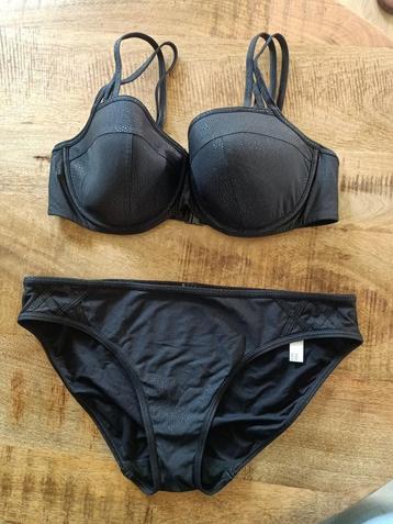 Prima donna bikini 85 D broekje 44 Nieuw zwart 85D beschikbaar voor biedingen