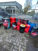 Diverse olie tonnen, Ophalen, Gebruikt