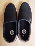 Picnic, Ophalen of Verzenden, Zo goed als nieuw, Zwart, Loafers