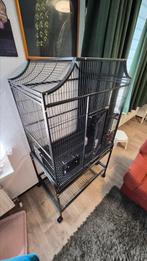 Grote vogel kooi, Dieren en Toebehoren, Vogels | Hokken en Kooien, Ophalen of Verzenden, Zo goed als nieuw, Metaal, Vogelkooi