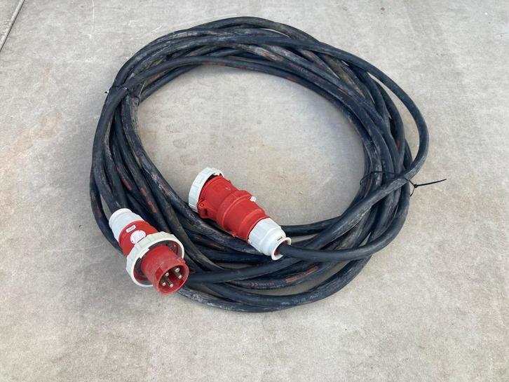 Krachtstroom/krachtstroomkabels/krachtstroomkabel/verlengkab, Doe-het-zelf en Verbouw, Elektra en Kabels, Gebruikt, Kabel of Snoer