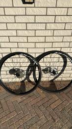 Mavic AKSIUM DISC WIELSET NIEUW, Fietsen en Brommers, Fietsonderdelen, Ophalen of Verzenden, Zo goed als nieuw, Racefiets, Wiel