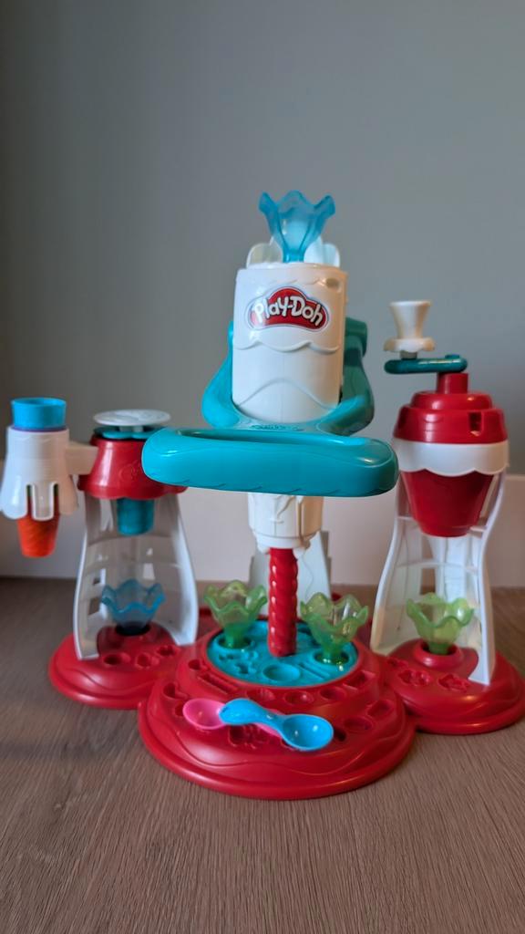 Play-Doh Ultieme IJsmachine – Klei playdoh klei ijs kleien, Kinderen en Baby's, Speelgoed | Overig, Gebruikt, Jongen of Meisje