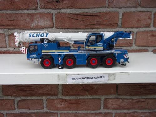 WSI  Liebherr  LTM  1090-4.2  van  Schot., Hobby en Vrije tijd, Modelauto's | 1:50, Nieuw, Hijskraan, Tractor of Landbouw, Wsi