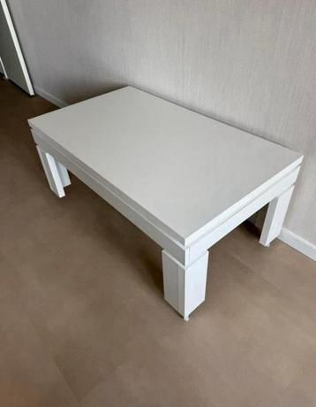 Salontafel en tv kast of tv meubel wit beschikbaar voor biedingen