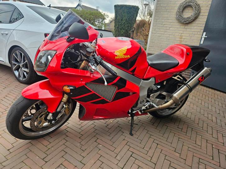 Honda VTR SP1 - Bouwjaar 2002 - Zeer nette staat, Motoren, Motoren | Honda, Particulier, Super Sport, meer dan 35 kW, 2 cilinders