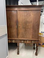 Antiek houten kruispoot kabinet, Ophalen