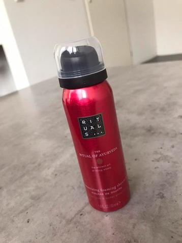 Showerfoam - The Ritual Of Ayurveda beschikbaar voor biedingen