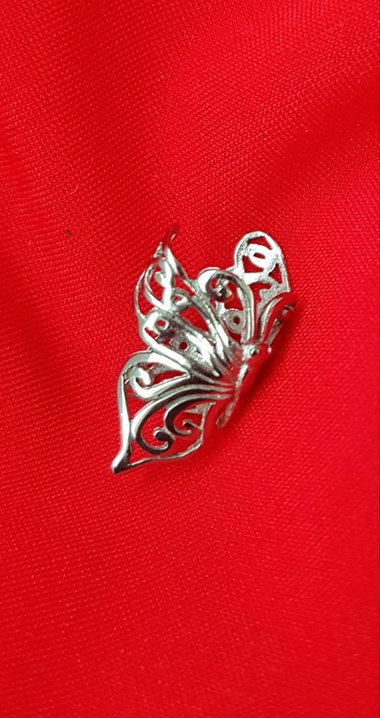Vlinder oorbel op het kraakbeen van oor zilver oorclip clip, Sieraden, Tassen en Uiterlijk, Oorbellen, Zo goed als nieuw, Zilver
