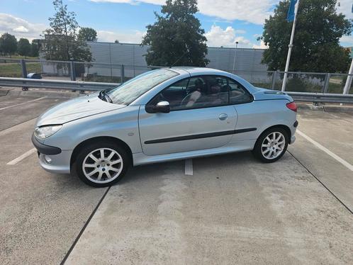 Peugeot 206 2.0 16V CC 2002 Grijs, Auto's, Peugeot, Particulier, Benzine, E, Cabriolet, Handgeschakeld, Origineel Nederlands, Zilver of Grijs