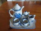 oud MINIATUUR SERVIES op DIENBLAD voor groot poppenhuis, Ophalen of Verzenden, Nieuw, Overige typen