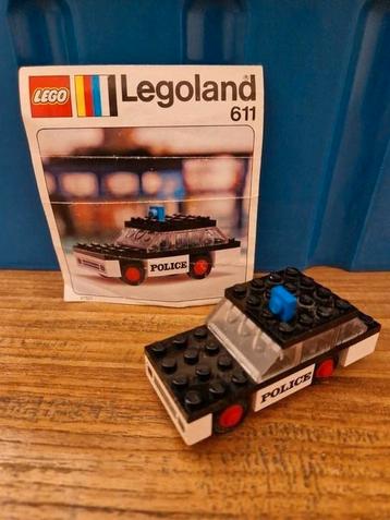 Lego 611 - Police car beschikbaar voor biedingen