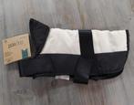 Nieuwe witte gevoerde hondenjas Dog Vest Luxury XS, Ophalen, Nieuw, Hondenjas