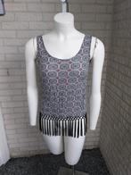 Top met franjes van Janina maat XS, Kleding | Dames, Tops, Zwart, Nieuw, Ophalen of Verzenden, Zonder mouw