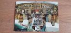 Fotokaart van cockpit DC 8 uit de jaren '60., Verzamelen, Ophalen of Verzenden, Nieuw, Kaart, Foto of Prent