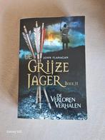 John Flanagan - De verloren verhalen, Boeken, Ophalen of Verzenden, Gelezen, John Flanagan
