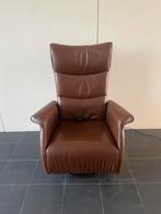 Bruine elektrische sta op stoel prominent frans molenaar, Huis en Inrichting, Fauteuils, Ophalen, Nvt, Nvt, Nvt