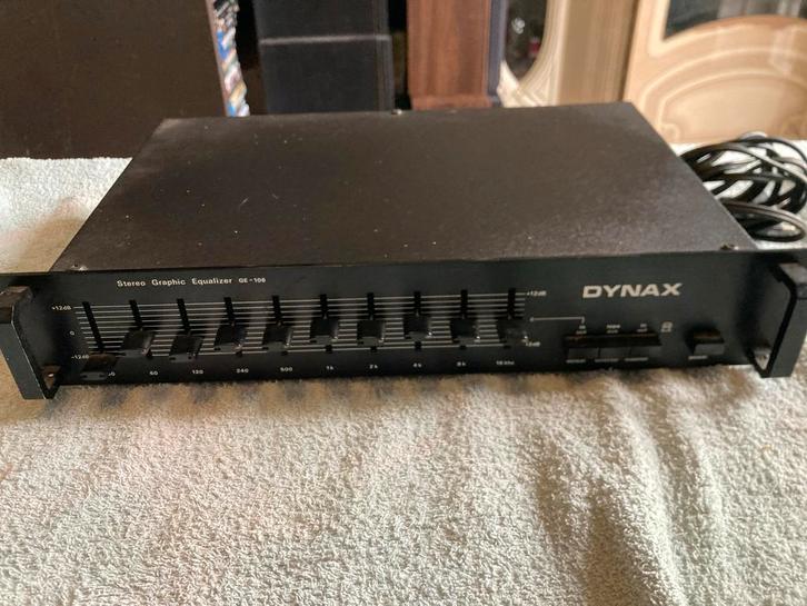 Dynax GE-106 Stereo Graphic Equalizer, Muziek en Instrumenten, Versterkers | Keyboard, Monitor en PA, Gebruikt, Overige typen