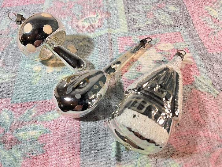 3 stuks oude gkazen kerstballen, Diversen, Kerst, Gebruikt, Ophalen of Verzenden