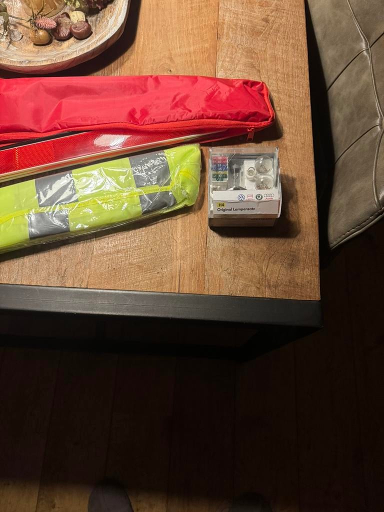 Gevaredriehoek ,lampen set en autohouder, Verzenden