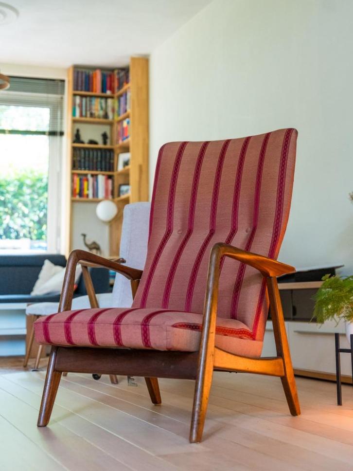 Mid-century teak design fauteuil, Huis en Inrichting, Fauteuils, Gebruikt, Hout, 50 tot 75 cm, 75 tot 100 cm, Ophalen