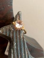 Prachtig goldplated 24 kr licht rose steen mt 54 eyecatcher, Met kristal, Overige materialen, Nieuw, Ophalen of Verzenden