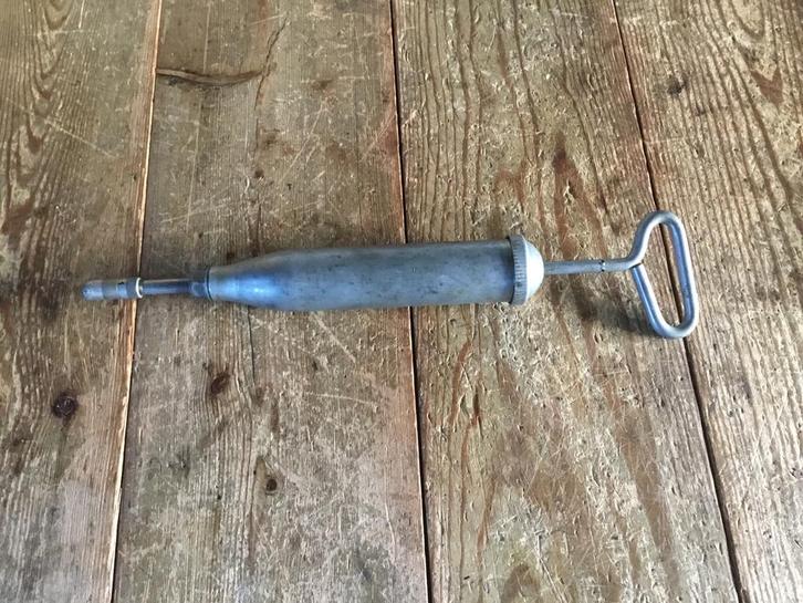 Originele vintage INDIAN motorfiets Alemite vetspuit., Motoren, Onderdelen | Oldtimers, Ophalen of Verzenden