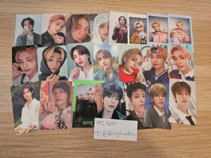 Kpop Stray kids Photocard set Hyunjin en Seungmin, Verzamelen, Muziek, Artiesten en Beroemdheden, Zo goed als nieuw, Foto of Kaart