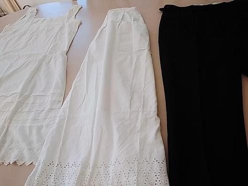 Folkloristische kleding., Antiek en Kunst, Antiek | Kleding en Accessoires, Ophalen of Verzenden