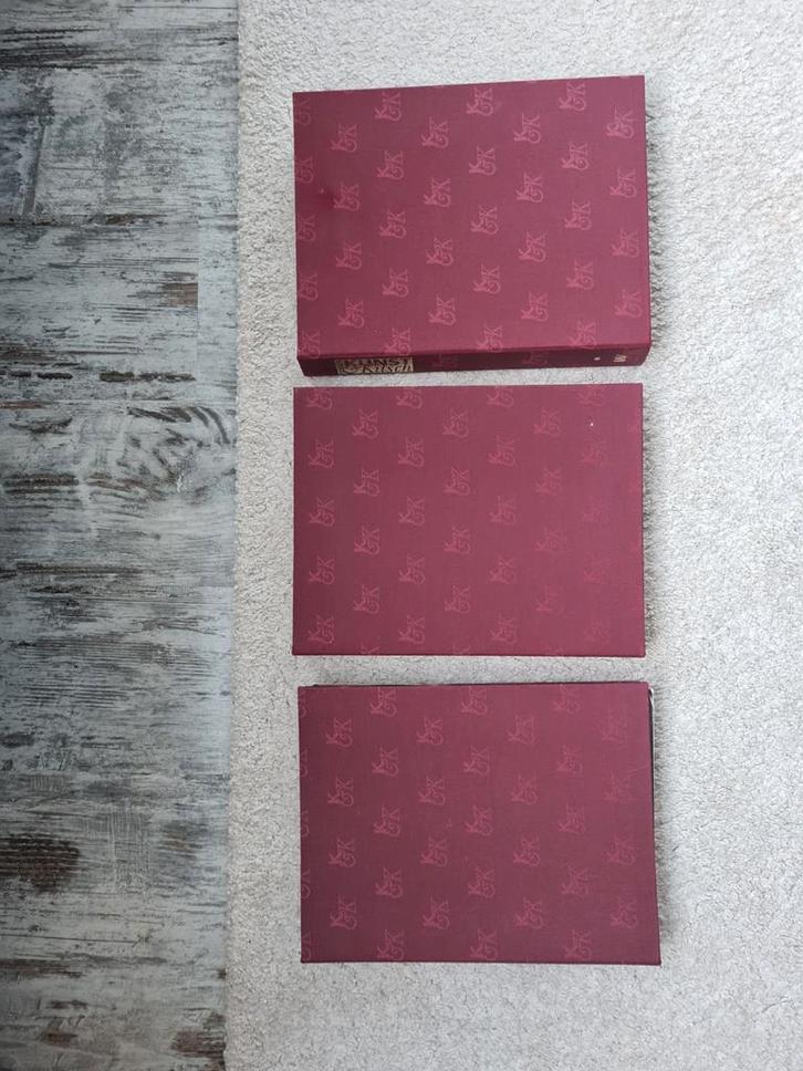 Tussen Kunst en Kitsch Boeken, Boeken, Catalogussen en Folders, Zo goed als nieuw, Ophalen of Verzenden