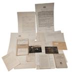 Wo2 documenten setje Regiment Grenadiers/Politie Leiden, Verzamelen, Militaria | Tweede Wereldoorlog, 2288CL, Overige typen, Ophalen of Verzenden