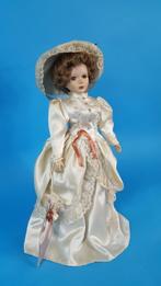 Vintage brocante porseleinen pop, Victoria stijl. 6C1, Tweedehands verkoop, Tweedehands verkoop, Gebruikt, Ophalen of Verzenden