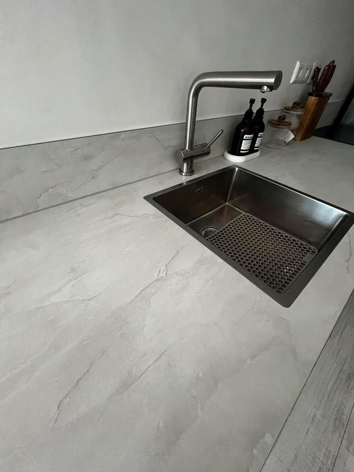 Bruynzeel keuken werkblad 2724 mm lichte schade, kunststof, Huis en Inrichting, Keuken | Keukenelementen, Zo goed als nieuw, Minder dan 100 cm