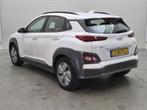 Hyundai KONA EV Comfort 64 kWh | Navi | Clima | Premium Hifi, 12 maanden, Stof, Gebruikt, Zwart