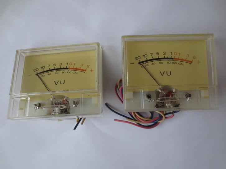 set VU meters met verlichting, Hobby en Vrije tijd, Elektronica-componenten, Zo goed als nieuw, Verzenden