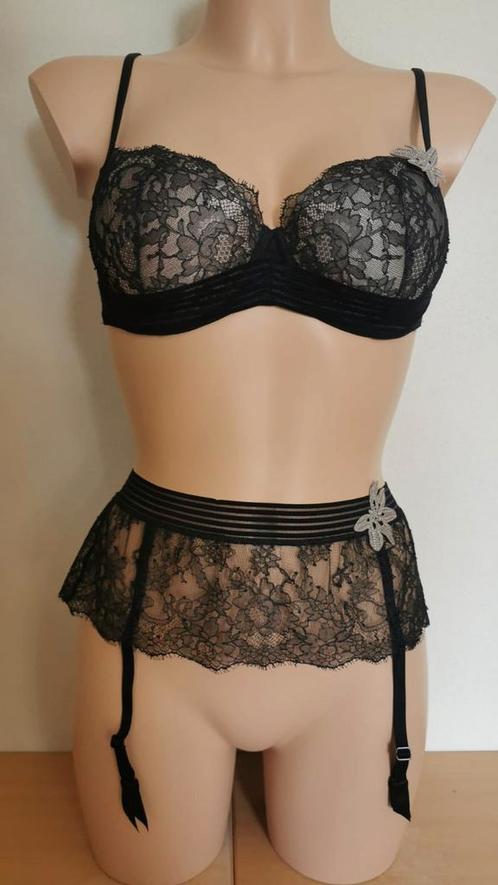 Nieuw marie jo bh Angelina 85b Jarretels eu 75 L??, Kleding | Dames, Ondergoed en Lingerie, BH, Zwart, Ophalen of Verzenden