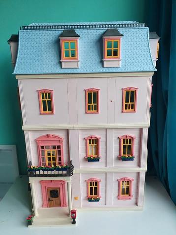 Roze herenhuis playmobil beschikbaar voor biedingen