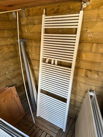 Diverse radiatoren beschikbaar voor biedingen