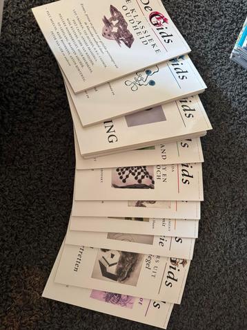 Jaargangen literait tijdschrift de GIDS 1996 -2020 beschikbaar voor biedingen